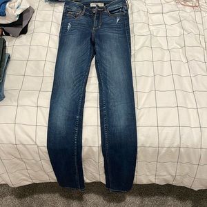 Blue skinny jeans